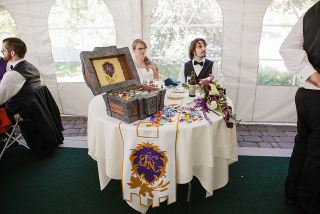 Illustration for article titled World of Warcraft-Themed Weddings Sure Look Fun